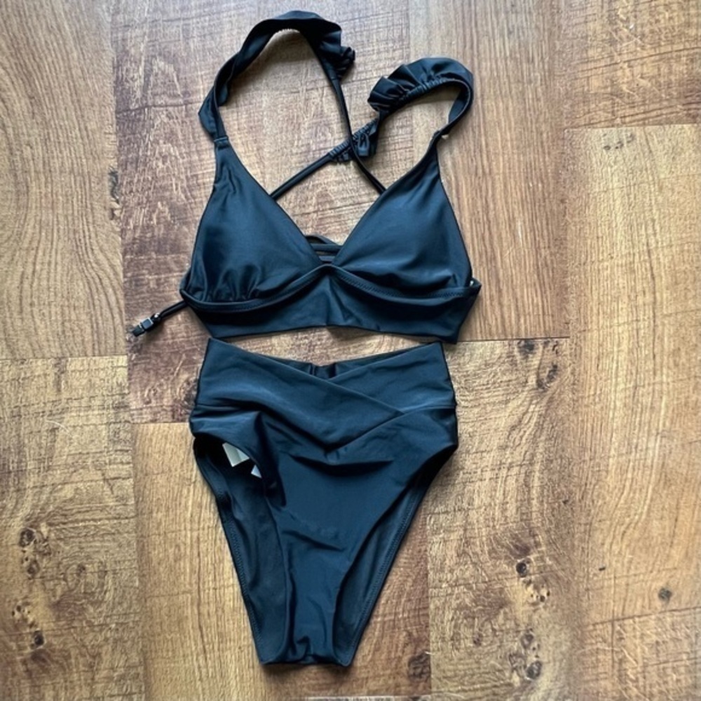 Aerie Nwt Black Bikini Set Highwaist, Cheeky with a Triangle Top size XS